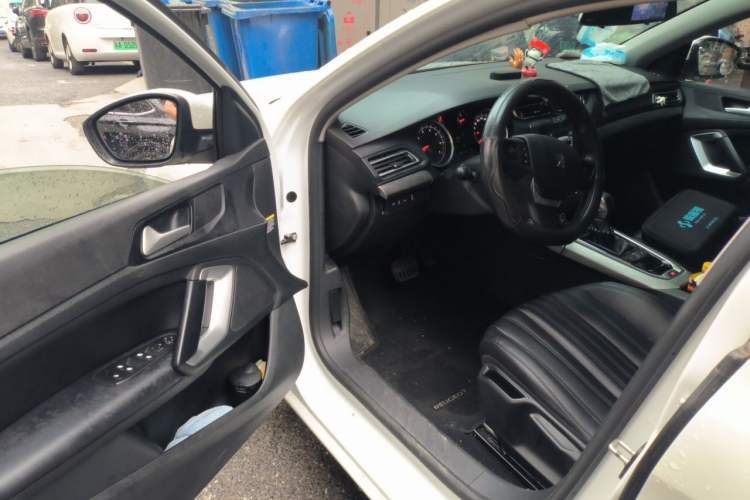 Used Peugeot 408 2019 350THP Automatic Luxury Edition China V Standard Driver Seat