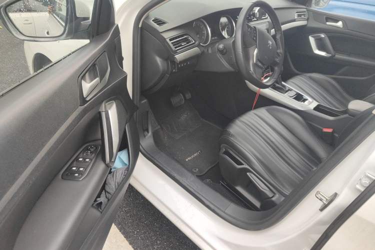 Used Peugeot 408 2019 230THP Automatic Luxury Edition China V Standard Driver Seat