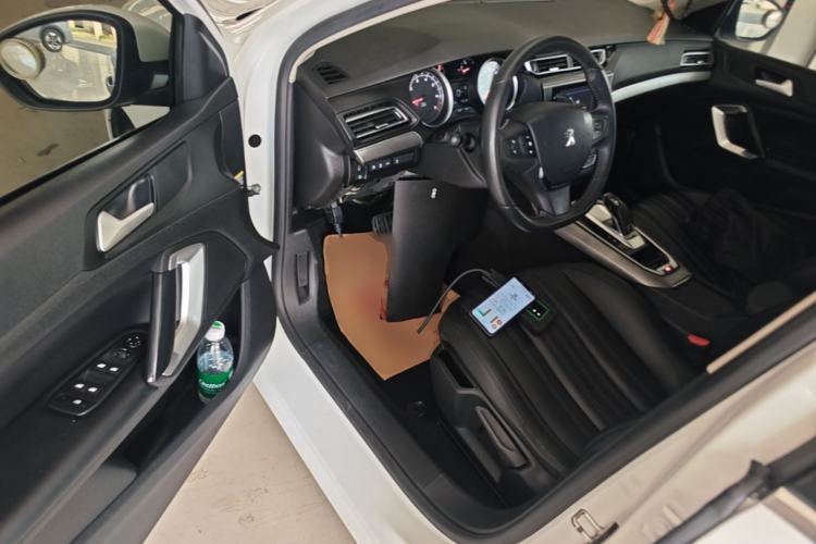 Used Peugeot 408 2019 230THP Automatic Luxury Edition China VI Standard Driver Seat
