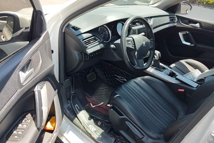 Used Peugeot 408 2019 360THP Automatic Luxury Edition China VI Standard Driver Seat