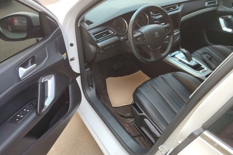 Used Peugeot 408 2019 230THP Automatic Luxury Edition China VI Standard Driver Seat