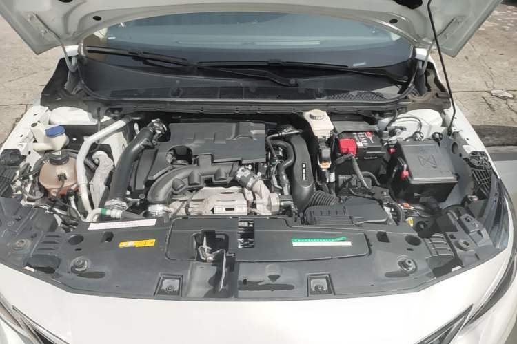 Used Peugeot 408 2019 350THP Automatic Luxury Edition China V Standard Engine Bay
