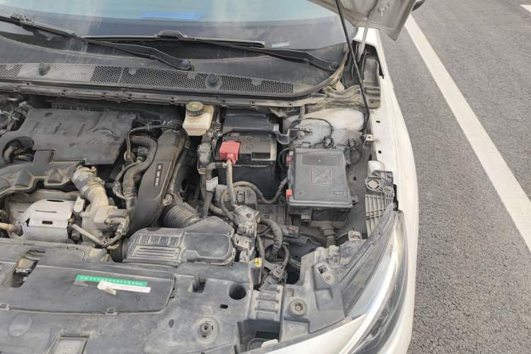 Used Peugeot 408 2019 350THP Automatic Luxury Edition China V Standard Engine Bay Left