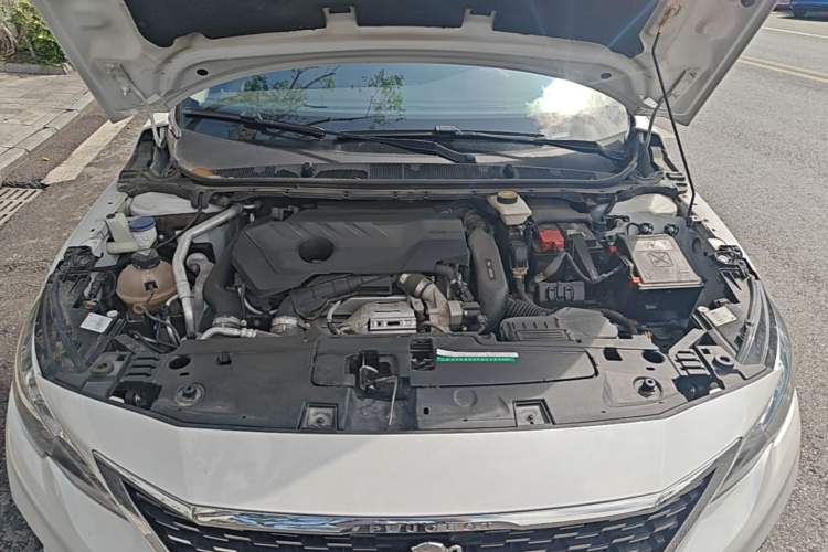 Used Peugeot 408 2019 360THP Automatic Luxury Edition China VI Standard Engine Bay