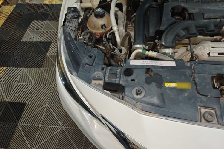 Used Peugeot 408 2019 350THP Automatic Luxury Edition China V Standard Engine Bay Right