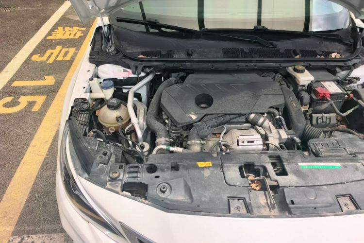 Used Peugeot 408 2019 360THP Automatic Luxury Edition China VI Standard Engine Bay Right