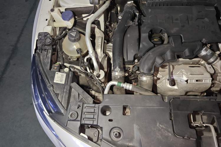 Used Peugeot 408 2019 350THP Automatic Prestige Version China V Standard Engine Bay Right
