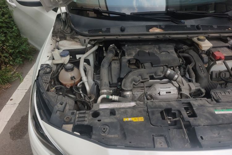 Used Peugeot 408 2019 350THP Automatic Luxury Edition China V Standard Engine Bay Right