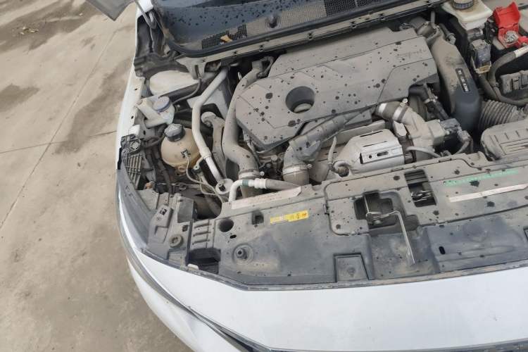 Used Peugeot 408 2019 360THP Automatic Luxury Edition China VI Standard Engine Bay Right