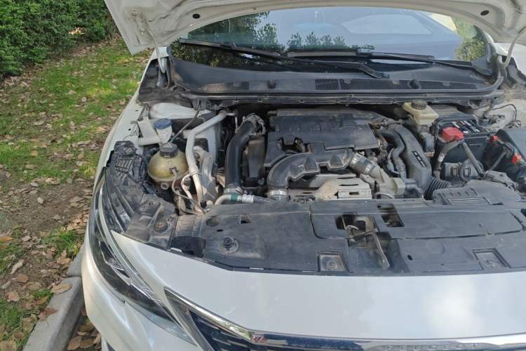 Used Peugeot 408 2019 350THP Automatic Luxury Edition China V Standard Engine Bay Right