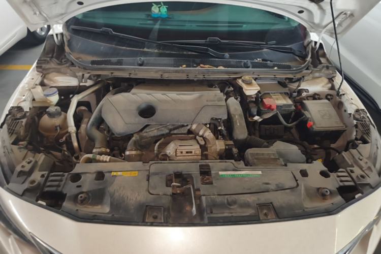 Used Peugeot 408 2019 360THP Automatic Luxury Edition China VI Standard Engine Bay