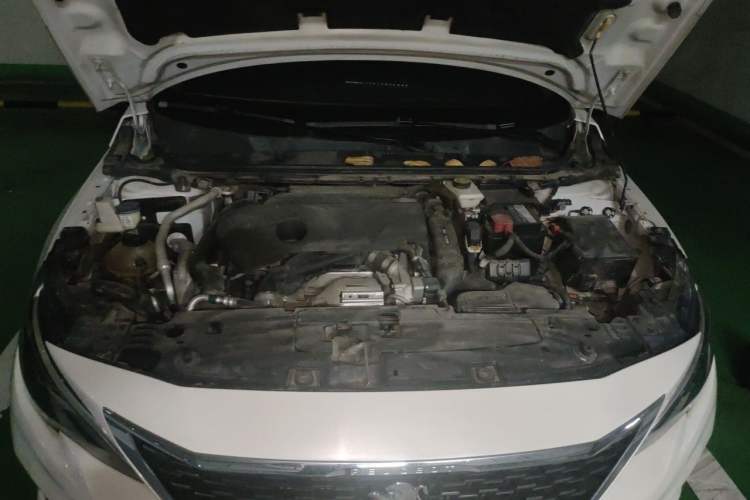 Used Peugeot 408 2019 360THP Automatic Luxury Edition China VI Standard Engine Bay