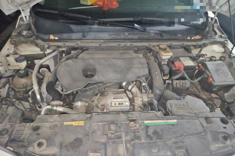 Used Peugeot 408 2019 360THP Automatic Luxury Edition China VI Standard Engine Bay
