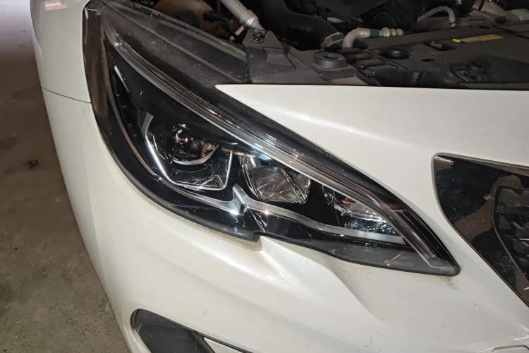 Used Peugeot 408 2019 360THP Automatic Luxury Edition China VI Standard Exterior 3