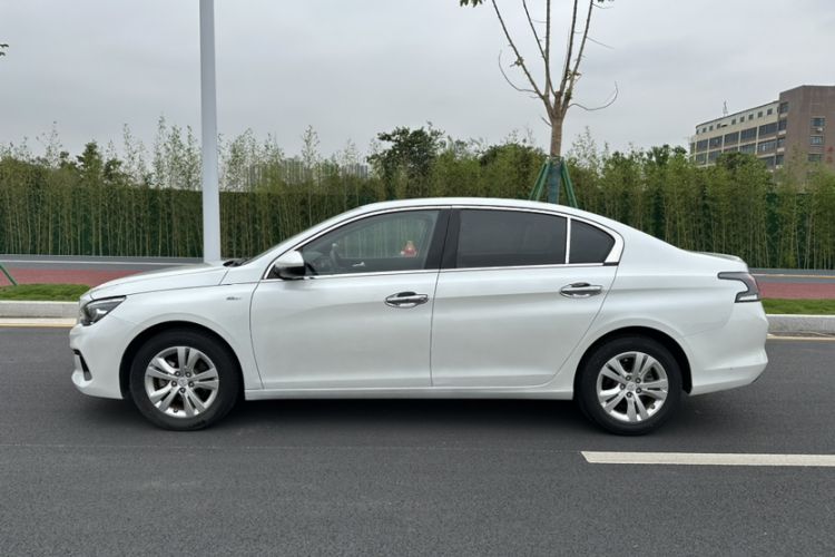 Used Peugeot 408 2019 230THP Manual Leading Edition China V Standard Exterior 6
