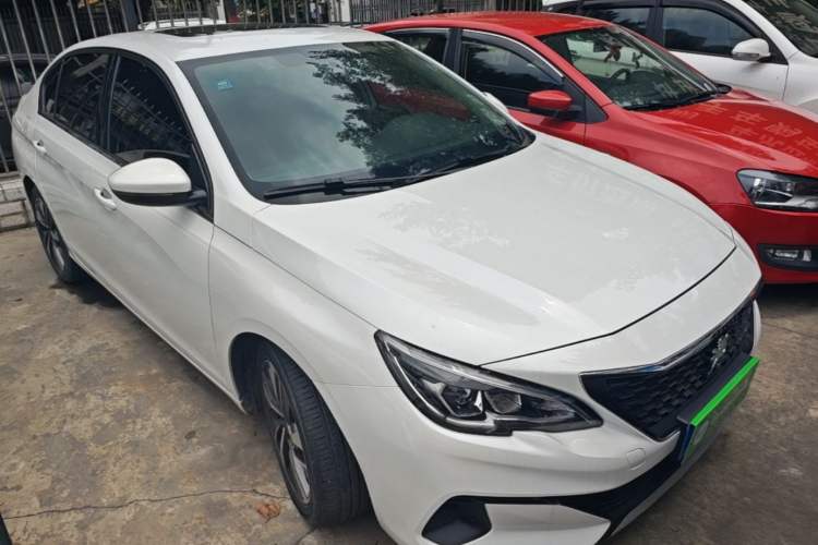 Used Peugeot 408 2019 360THP Automatic Luxury Edition China VI Standard Front Right 45 Deg