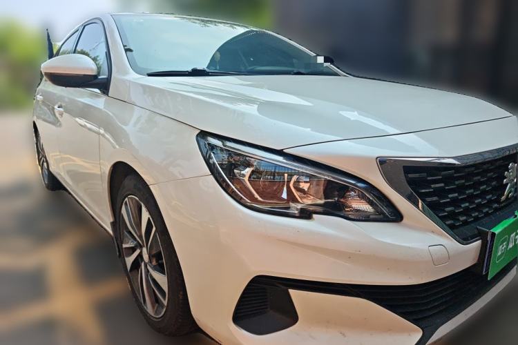 Used Peugeot 408 2019 360THP Automatic Luxury Edition China VI Standard Front Right 45 Deg