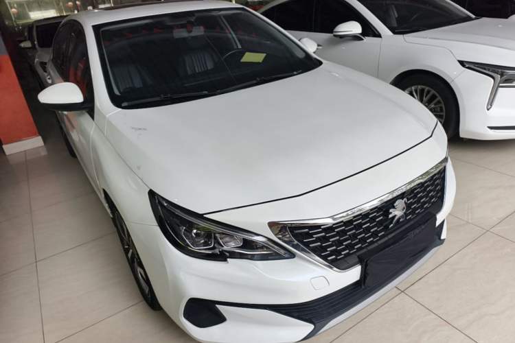 Used Peugeot 408 2019 360THP Automatic Luxury Edition China VI Standard Front Right 45 Deg