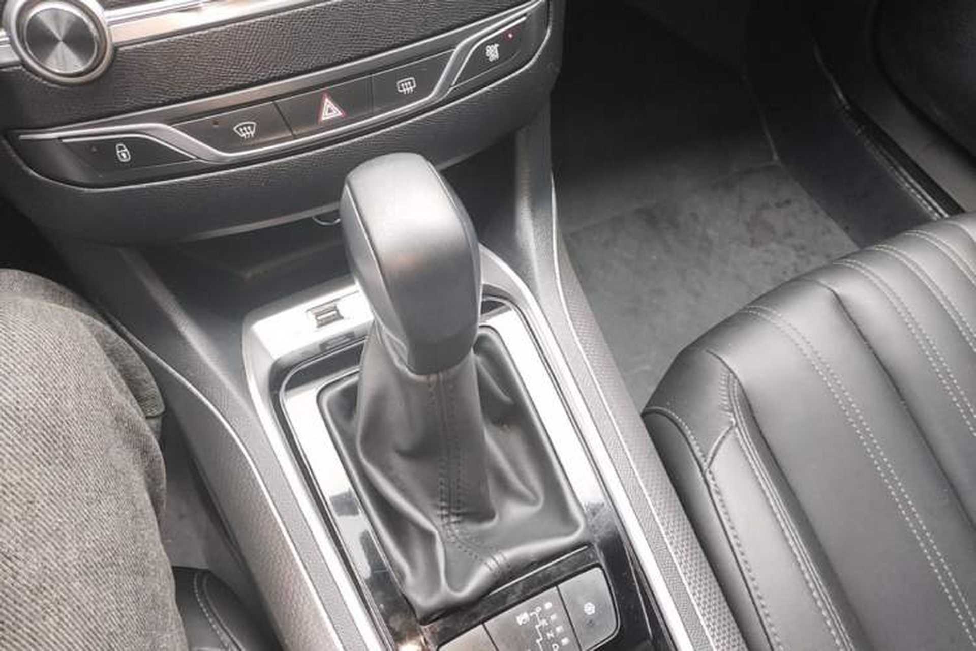 Used Peugeot 408 2019 360THP Automatic Luxury Edition China VI Standard Gear Lever