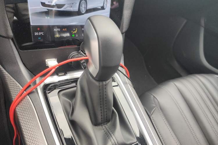 Used Peugeot 408 2019 230THP Automatic Luxury Edition China V Standard Gear Lever