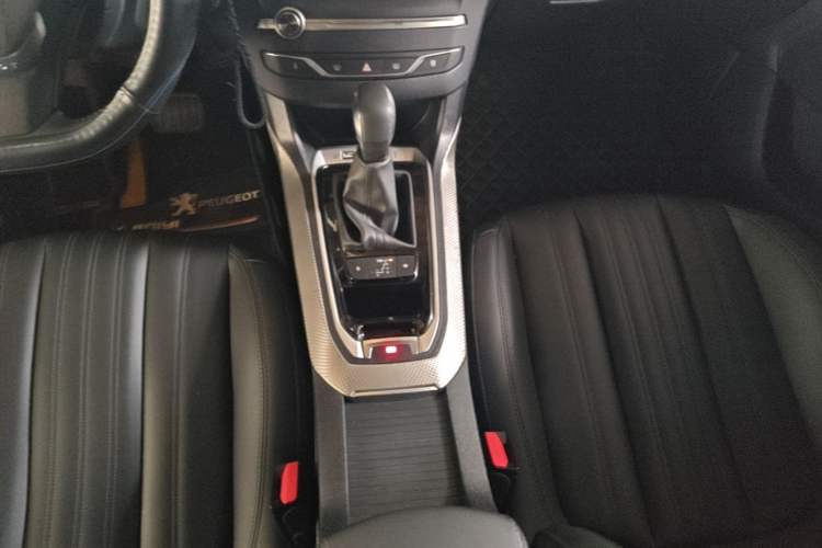 Used Peugeot 408 2019 360THP Automatic Prestige Edition China VI Standard Gear Lever