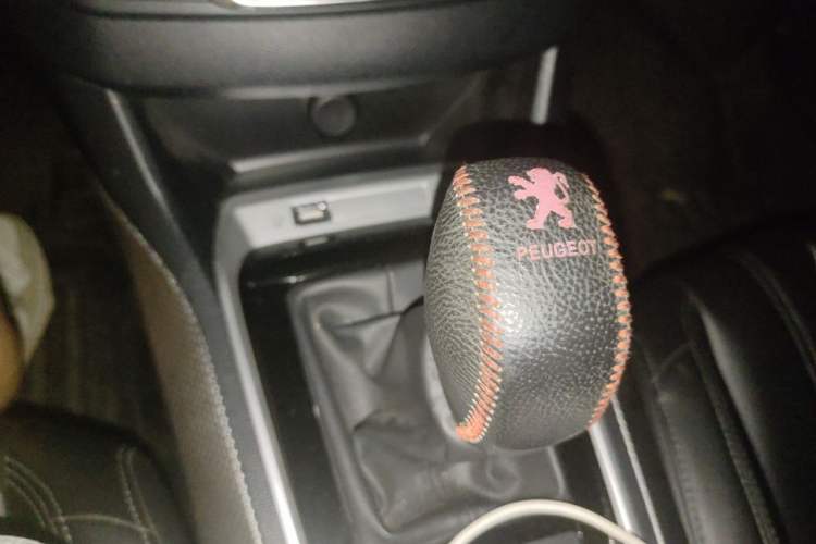 Used Peugeot 408 2019 360THP Automatic Luxury Edition China VI Standard Gear Lever