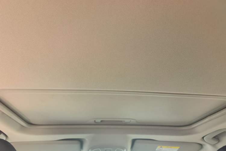 Used Peugeot 408 2019 360THP Automatic Luxury Edition China VI Standard Headliner