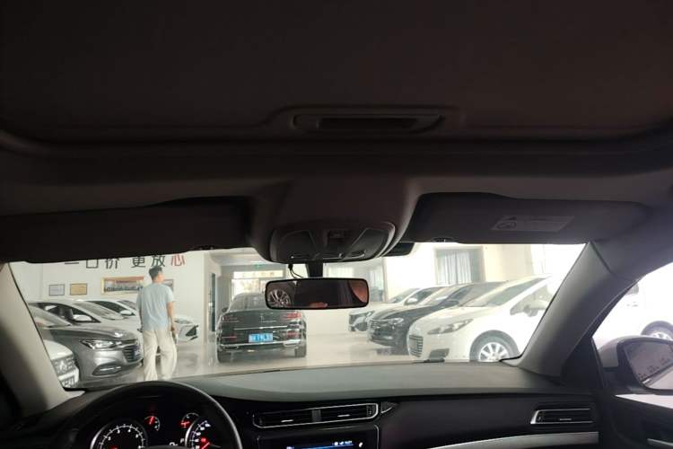 Used Peugeot 408 2019 360THP Automatic Luxury Edition China VI Standard Headliner