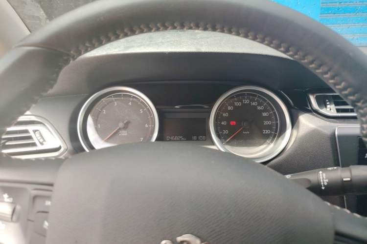 Used Peugeot 408 2019 360THP Automatic Luxury Edition China VI Standard Instrument Cluster