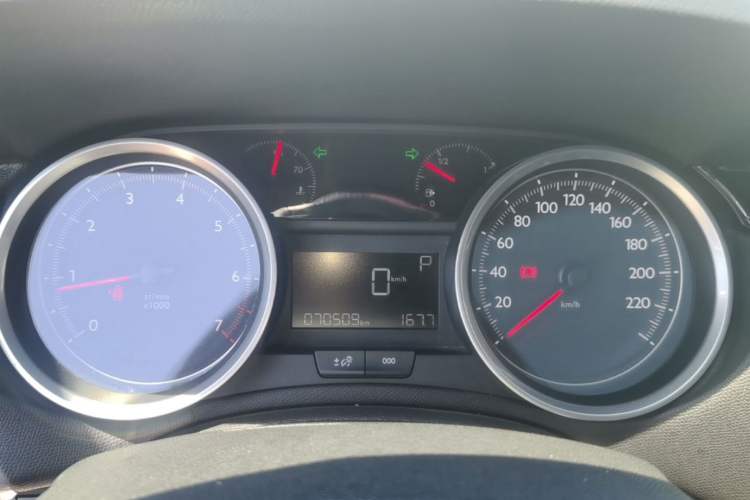 Used Peugeot 408 2019 360THP Automatic Luxury Edition China VI Standard Instrument Cluster