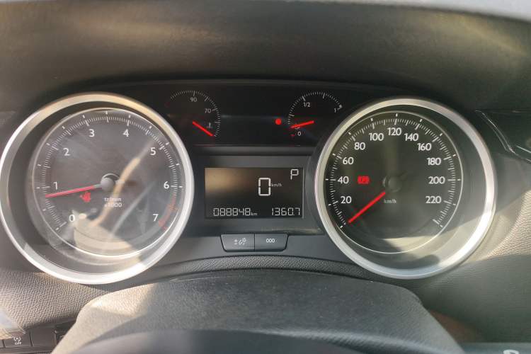 Used Peugeot 408 2019 360THP Automatic Luxury Edition China VI Standard Instrument Cluster
