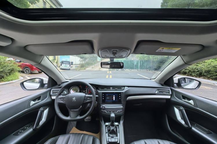 Used Peugeot 408 2019 360THP Automatic Luxury Edition China VI Standard Interior 1