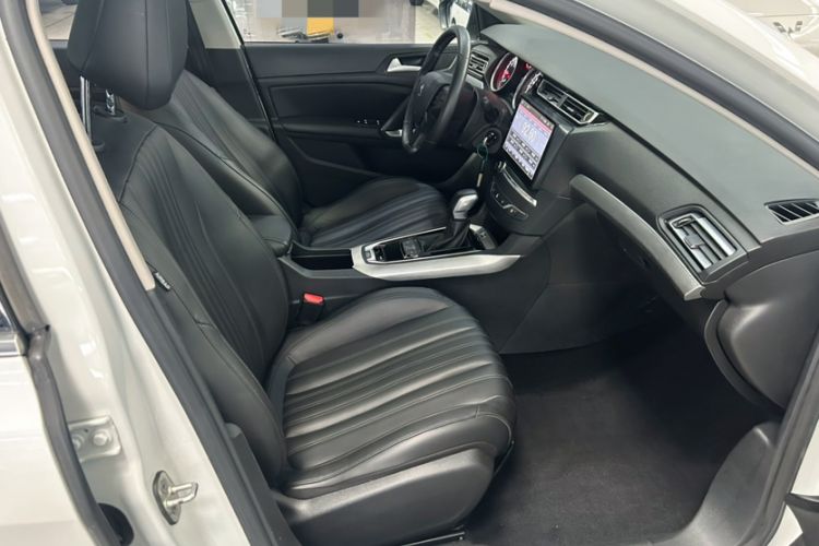 Used Peugeot 408 2019 230THP Automatic Luxury Edition China V Standard Interior 2