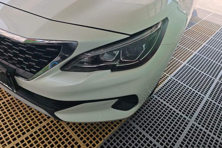 Used Peugeot 408 2019 350THP Automatic Luxury Edition China V Standard Left Front Headlight