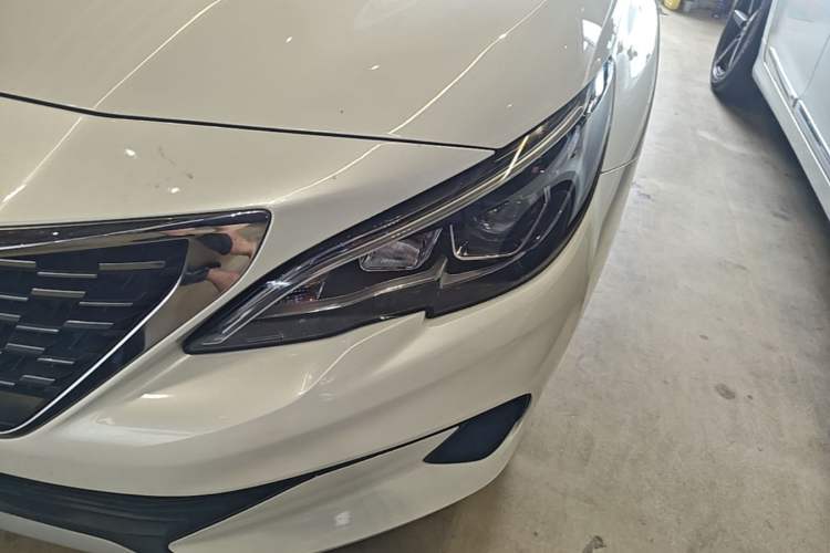 Used Peugeot 408 2019 360THP Automatic Luxury Edition China VI Standard Left Front Headlight