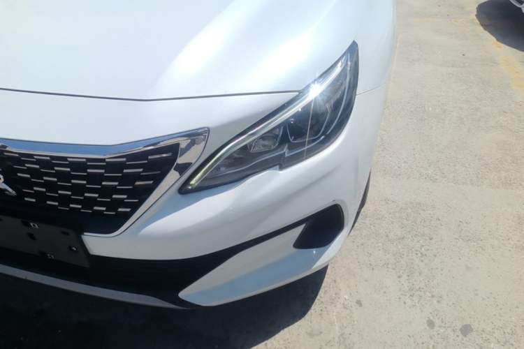 Used Peugeot 408 2019 360THP Automatic Luxury Edition China VI Standard Left Front Headlight