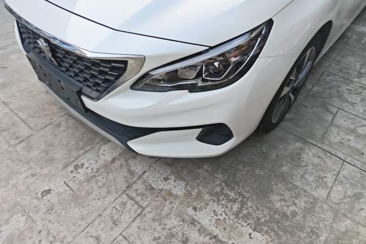 Used Peugeot 408 2019 350THP Automatic Luxury Edition China V Standard Left Front Headlight