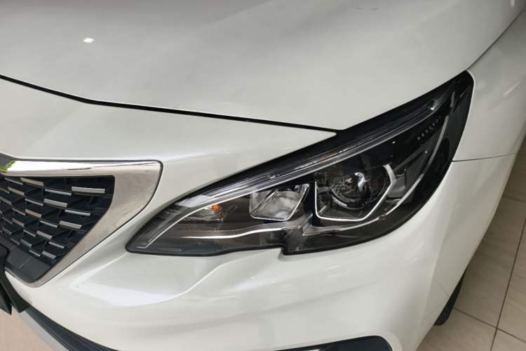 Used Peugeot 408 2019 360THP Automatic Luxury Edition China VI Standard Left Front Headlight