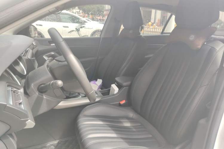 Used Peugeot 408 2019 360THP Automatic Luxury Edition China VI Standard Left Front Seat