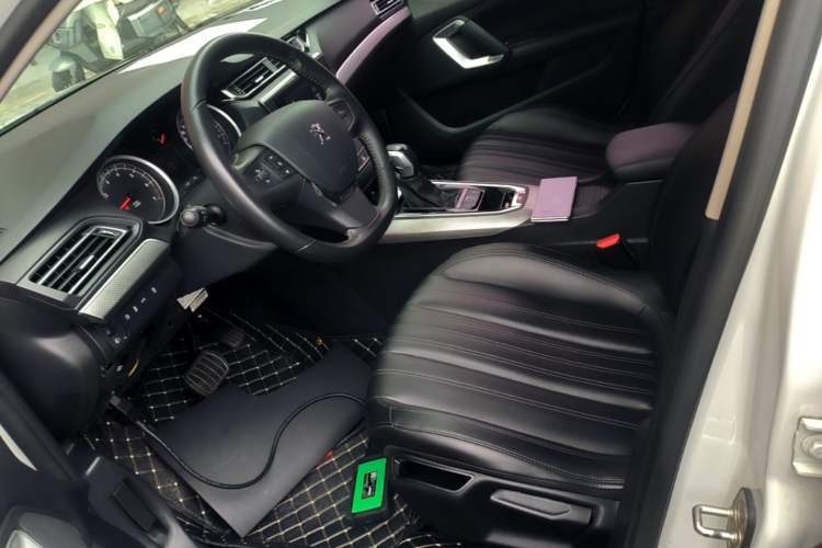 Used Peugeot 408 2019 230THP Automatic Luxury Edition China V Standard Left Front Seat