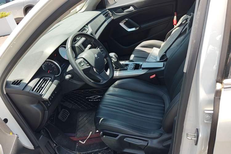 Used Peugeot 408 2019 360THP Automatic Luxury Edition China VI Standard Left Front Seat