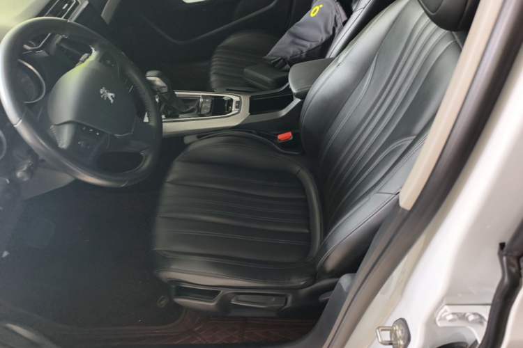 Used Peugeot 408 2019 360THP Automatic Luxury Edition China VI Standard Left Front Seat