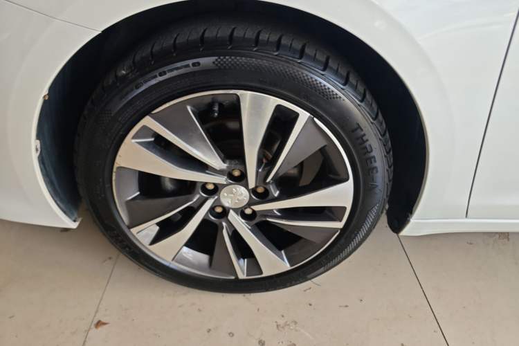 Used Peugeot 408 2019 230THP Automatic Luxury Edition China VI Standard Left Front Wheel Hub