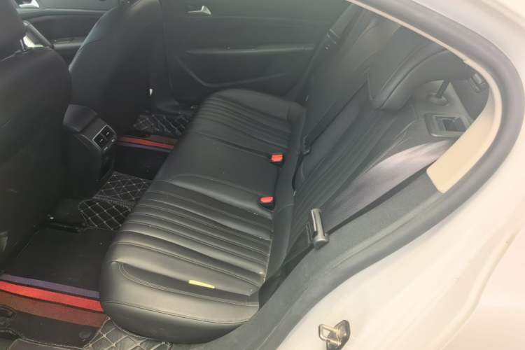 Used Peugeot 408 2019 360THP Automatic Luxury Edition China VI Standard Left Rear Seat
