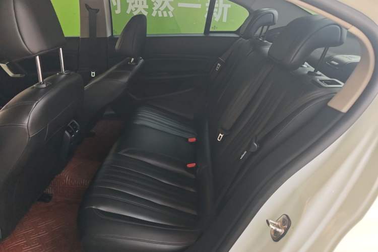 Used Peugeot 408 2019 350THP Automatic Luxury Edition China V Standard Left Rear Seat