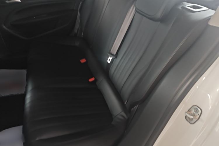 Used Peugeot 408 2019 350THP Automatic Luxury Edition China V Standard Left Rear Seat