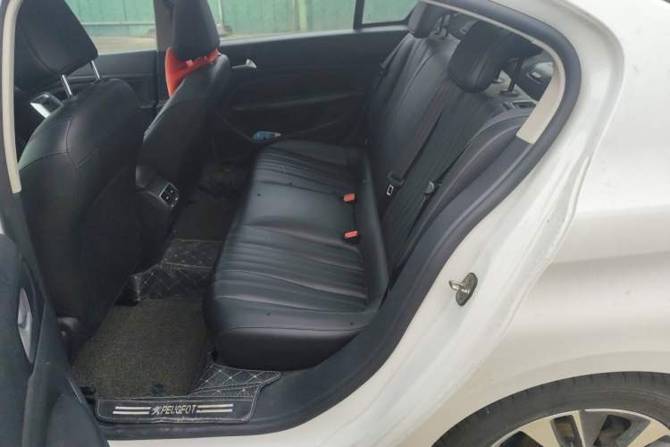 Used Peugeot 408 2019 360THP Automatic Luxury Edition China VI Standard Left Rear Seat