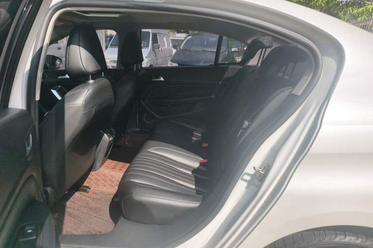Used Peugeot 408 2019 360THP Automatic Luxury Edition China VI Standard Left Rear Seat