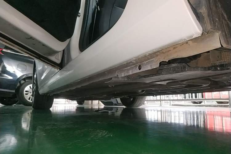 Used Peugeot 408 2019 360THP Automatic Luxury Edition China VI Standard Left Side Sill