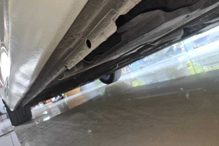 Used Peugeot 408 2019 360THP Automatic Luxury Edition China VI Standard Left Side Sill